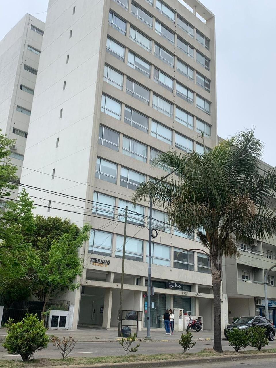 Appartamento monoambiente terrazas La Plata Esterno foto
